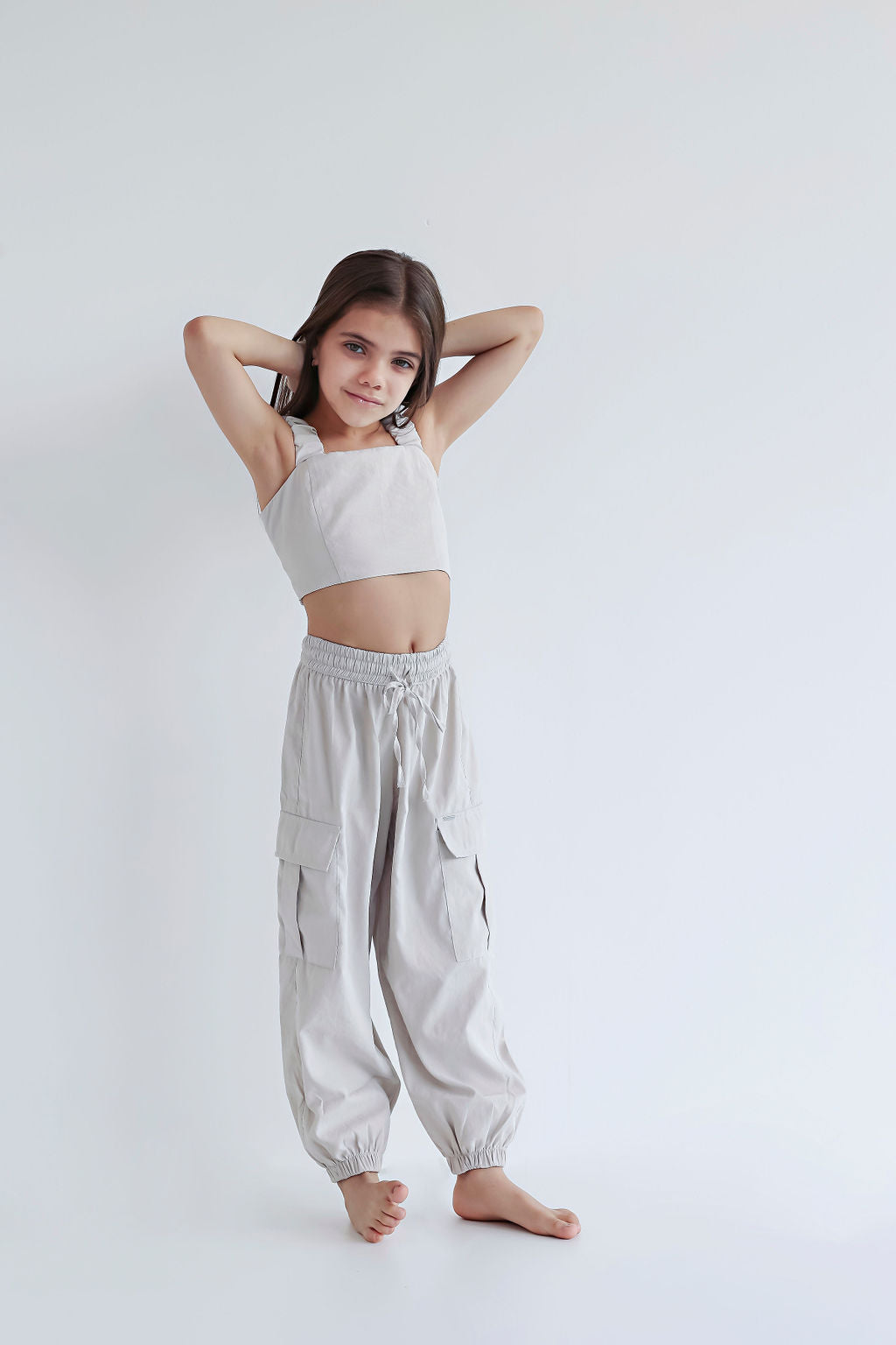 Conjunto de top y pantalón beige