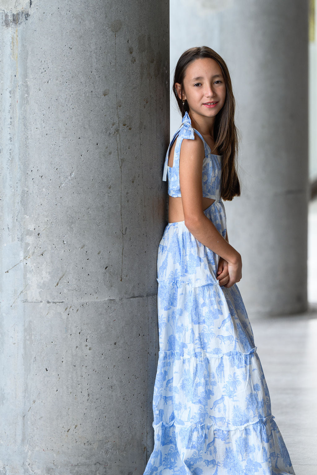 Vestido Blanco con Azul Largo