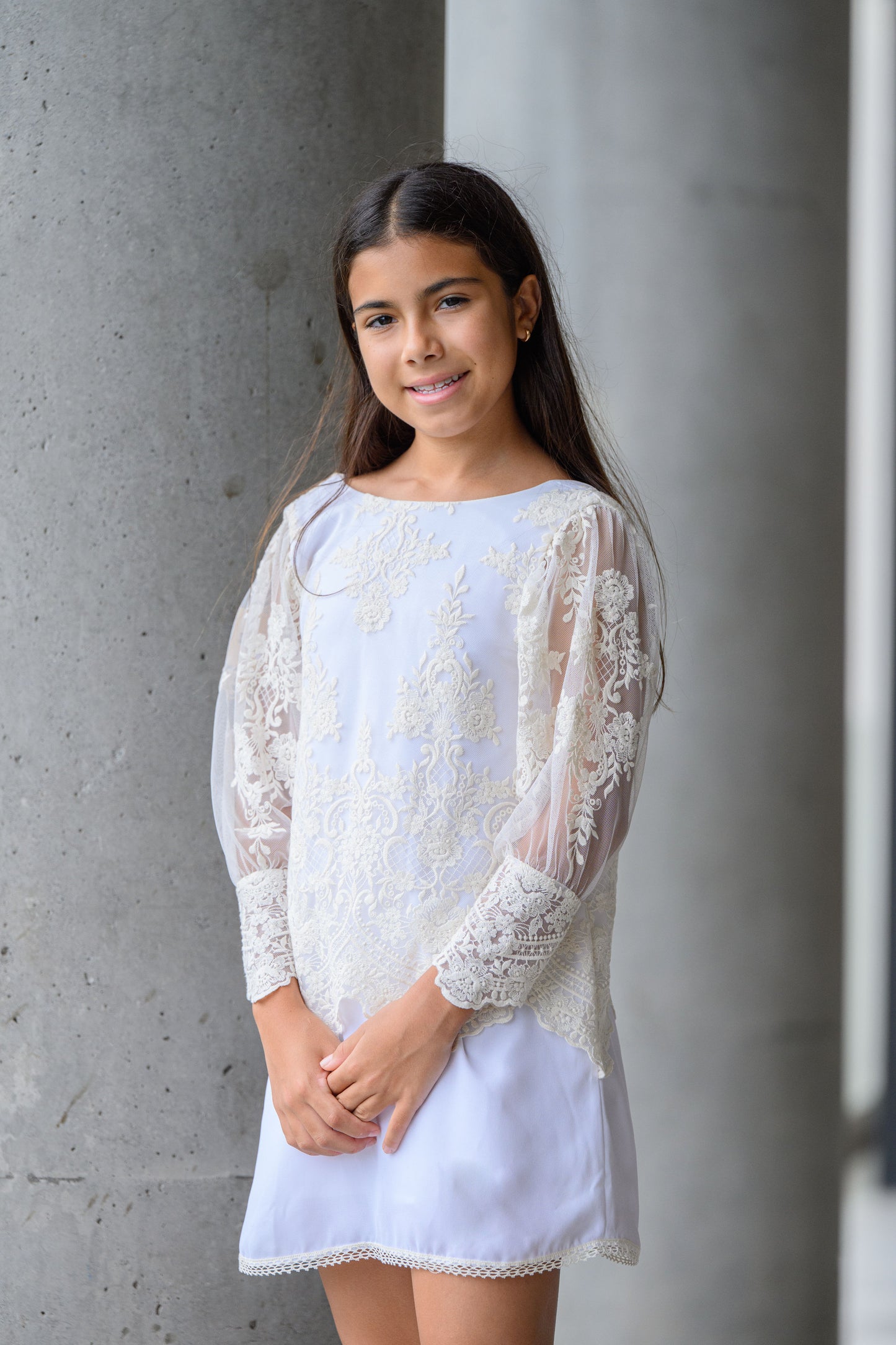 Vestido Beige Bordado