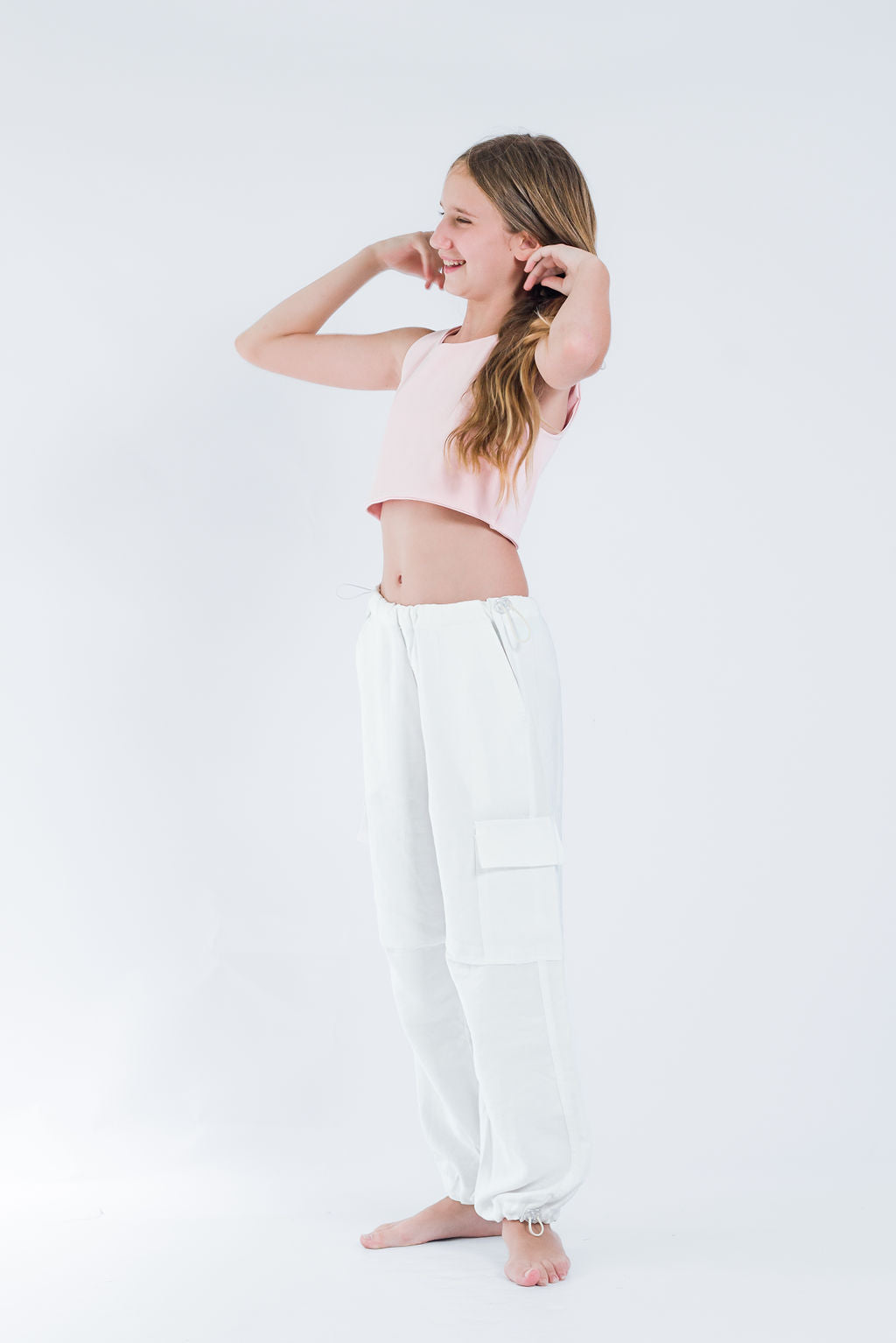 Jogger blanco para niñas y jóvenes